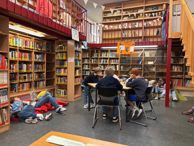 Bibliothek der Kath. Theresienschule